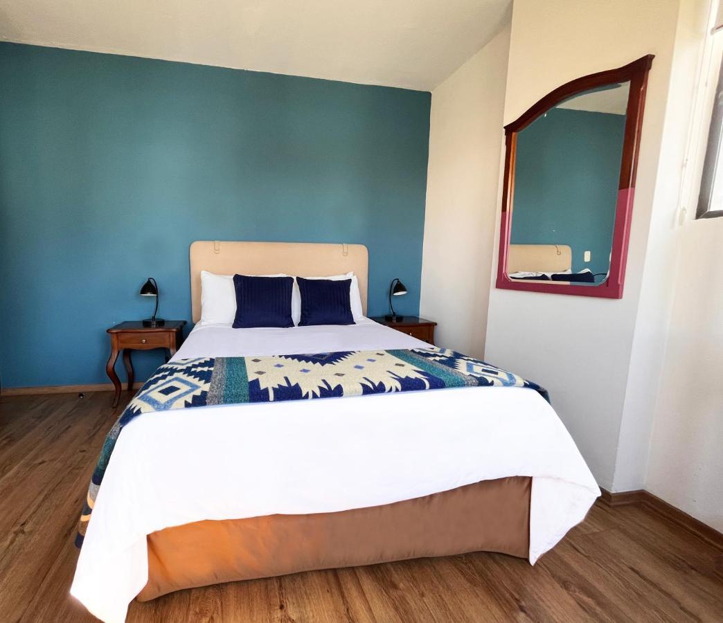 Hotel Selina Quito Esterno foto