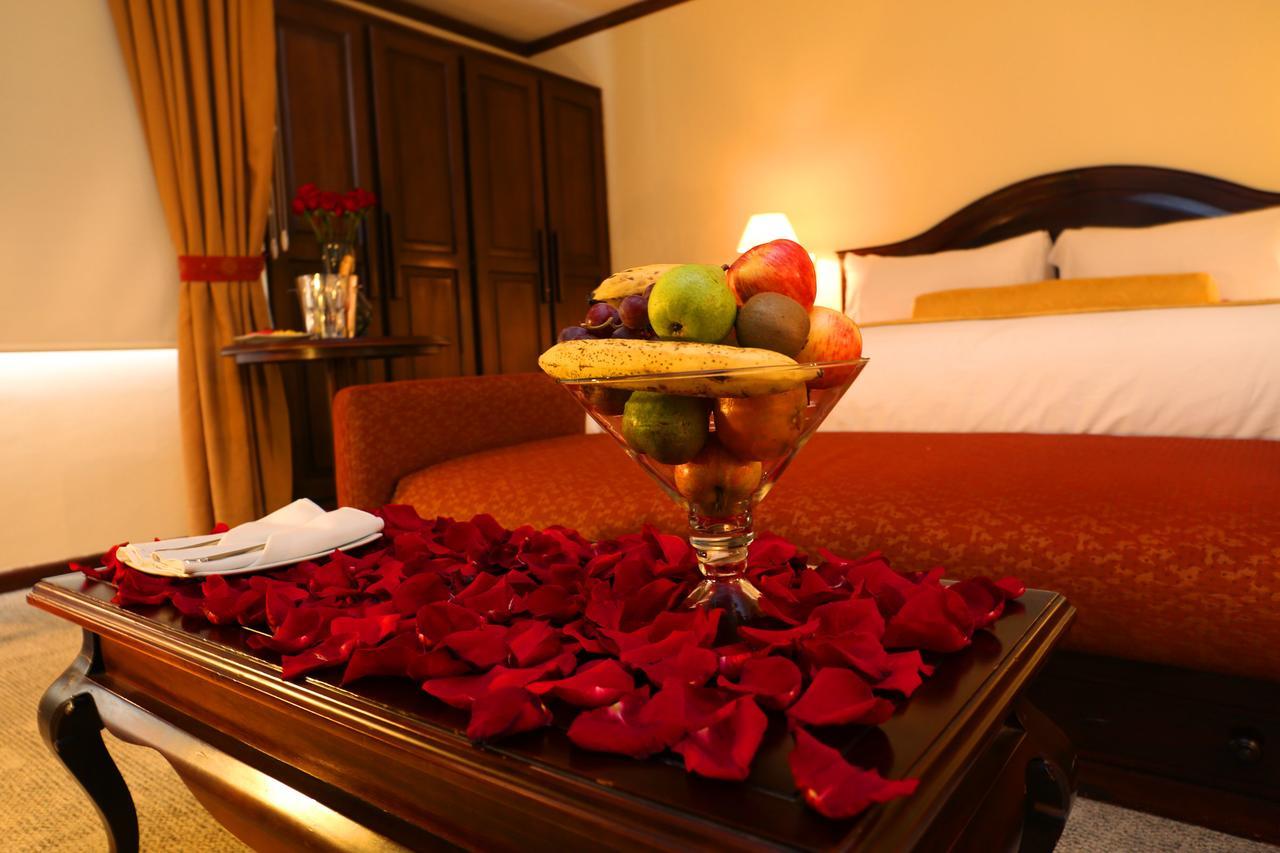Hotel Selina Quito Esterno foto
