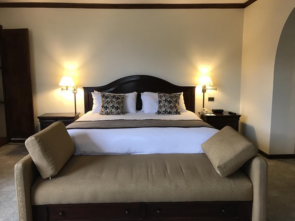 Hotel Selina Quito Esterno foto